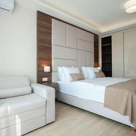 Twelve By Aycon Hotel Budva